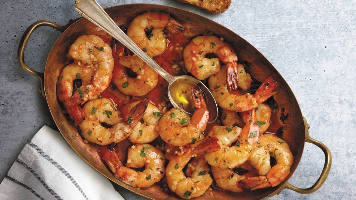 Camarones al ajillo.